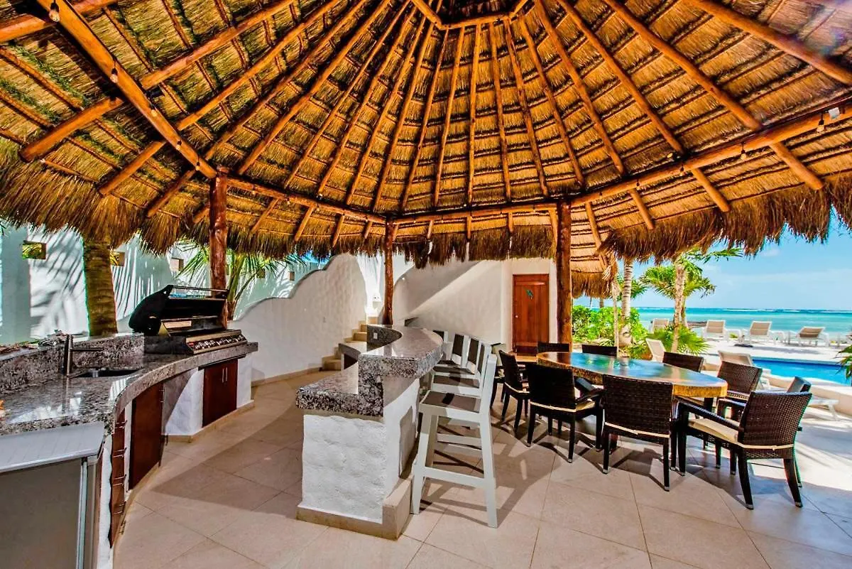Villa Mar Azul Luxury 6 Bedrooms Tulum