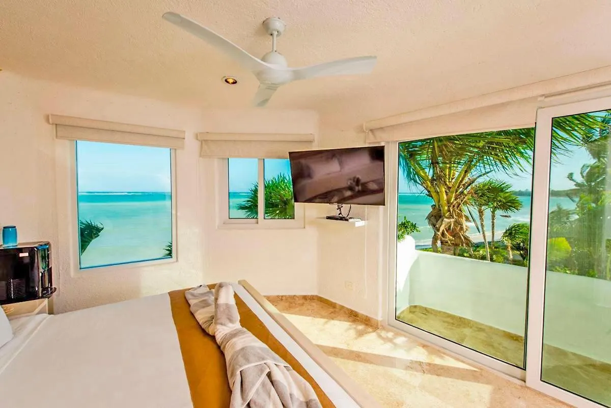 Villa Mar Azul Luxury 6 Bedrooms Tulum