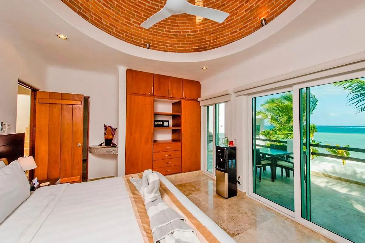 Villa Mar Azul Luxury 6 Bedrooms Tulum