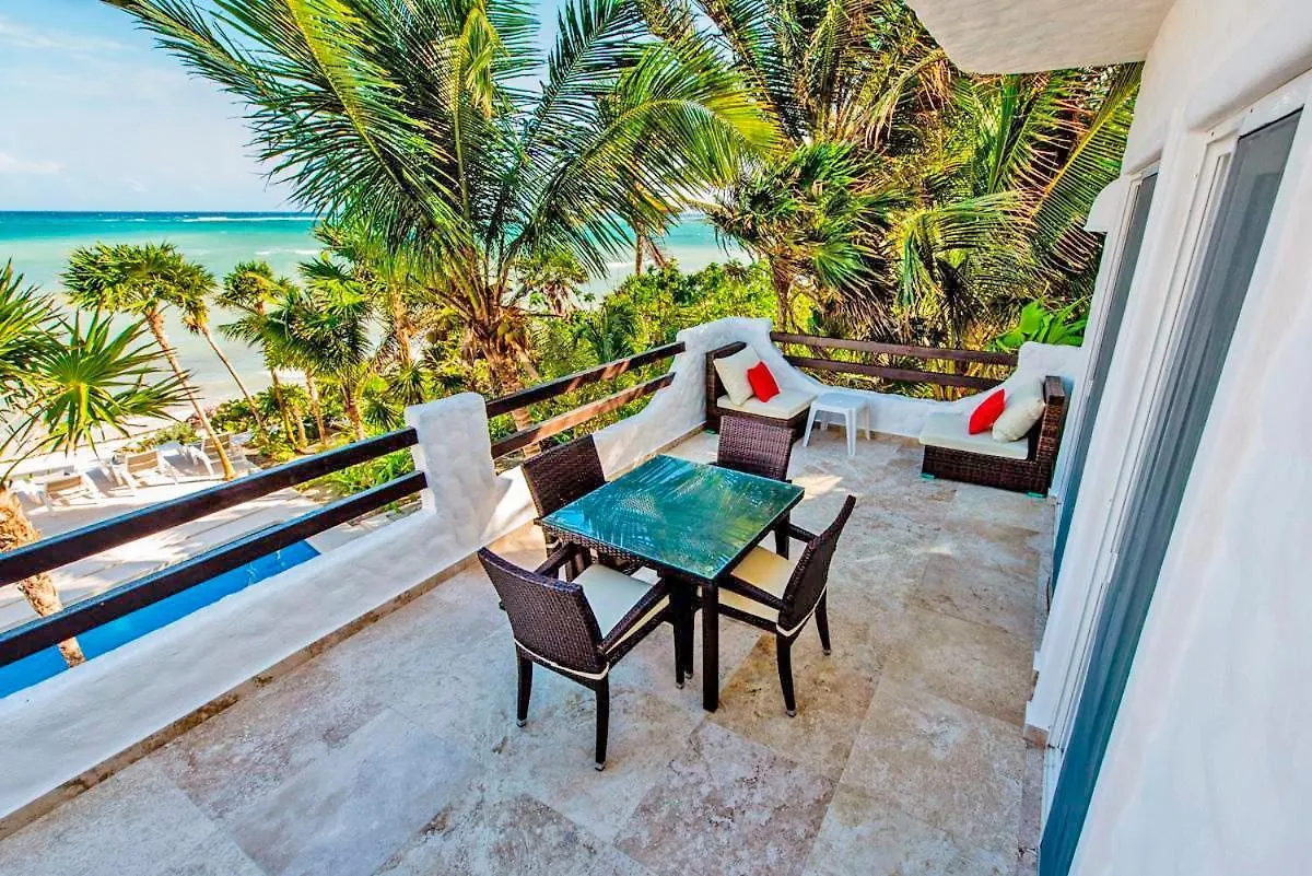 Villa Mar Azul Luxury 6 Bedrooms Tulum