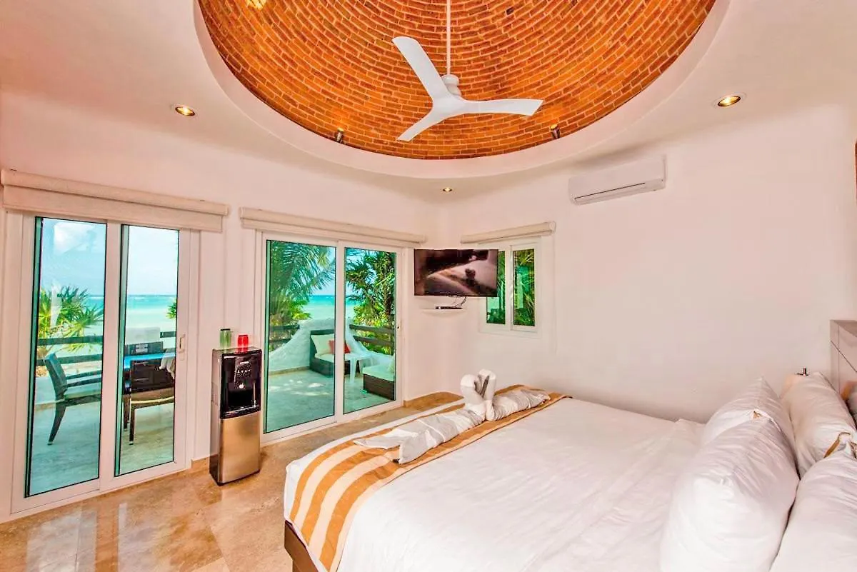 Villa Mar Azul Luxury 6 Bedrooms Tulum